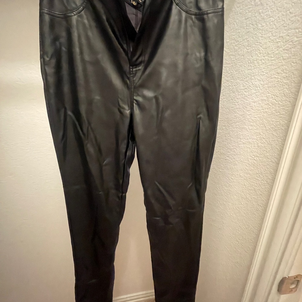 Size XL SHINESTAR Pleather Pants